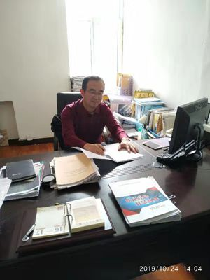公司機關(guān)黨支部積極開展“不忘初心、牢記使命”主題教育答題活動1.png